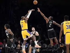 华人博彩网站交流区-湖人三杀勇士取4连胜